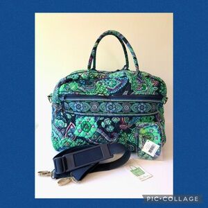 Vera Bradley Medium Duffel Weekender Gym Bag + NWT Clip Zip ID in Blue Rhapsody